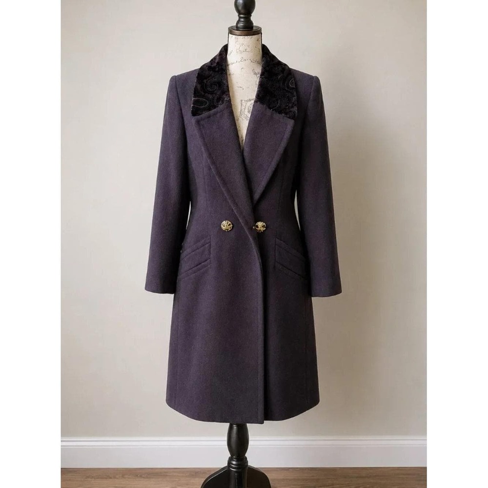 Vintage Coat Petite Sophisticate Wool Blend Long Jacket 6P Paisley Velvet Collar